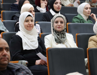 Palestine Polytechnic University (PPU) - كلية المهن التطبيقية تنظم ورشة عمل لتعزيز سبل التعاون مع سوق العمل