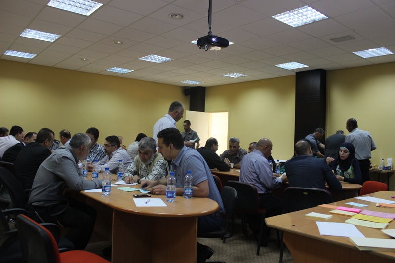 Palestine Polytechnic University (PPU) - جامعة بوليتكنك فلسطين تعقد ورشة عمل بعنوان"دراسة واقع السلامة والصحة المهنية في فلسطين وربطها بسوق العمل"