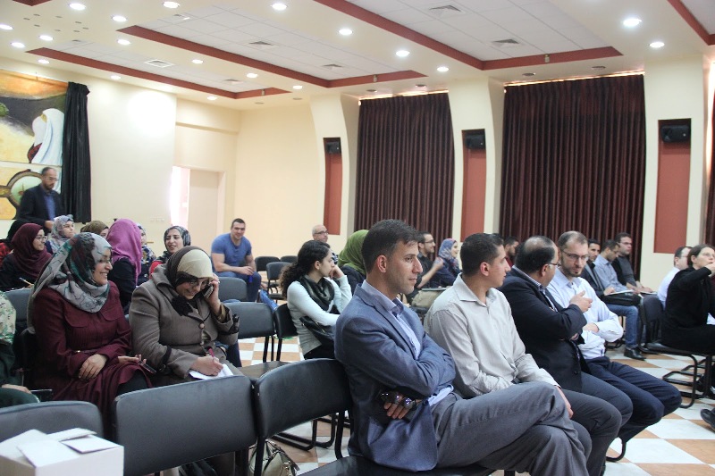 Palestine Polytechnic University (PPU) - عمادة الدراسات العليا والبحث العلمي تنظم ورشة علمية حول كتابة الأوراق والمقترحات العلمية في جامعة بوليتكنك فلسطين
