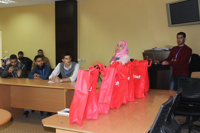 Palestine Polytechnic University (PPU) - لقاء تعريفي حول كيفية استخدام برامج مايكروسوفت في جامعه بوليتكنك فلسطين