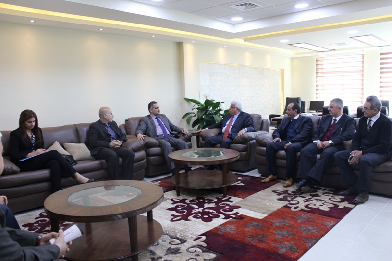 Palestine Polytechnic University (PPU) - وزير  الاتصالات وتكنولوجيا المعلومات يزور جامعة بوليتكنك فلسطين