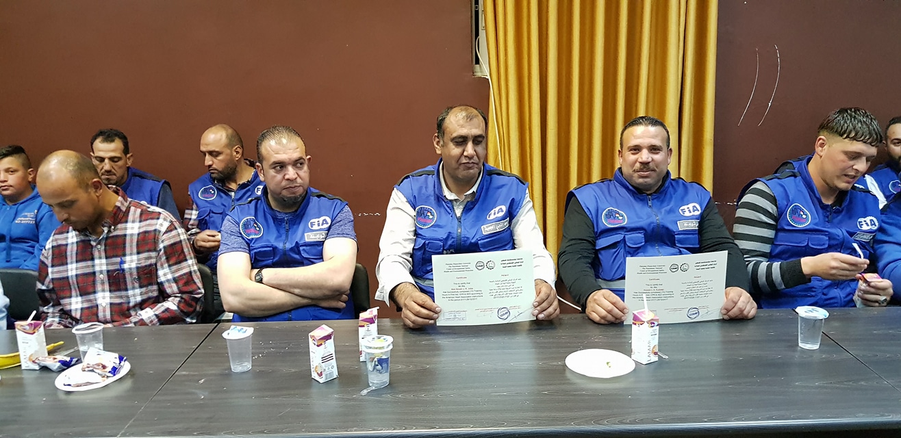 Palestine Polytechnic University (PPU) - جامعة بوليتكنك فلسطين/ المركز الوطني الفلسطيني للسلامة والصحة المهنية يخرج مجموعة أخرى من فريق النشامى للدفع الرباعي 4X4 في الإسعاف الأولي وإنعاش القلب والرئتين