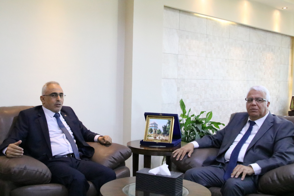 Palestine Polytechnic University (PPU) - جامعة بوليتكنك فلسطين ومصرف الصفا يبحثان آفاق التعاون المشترك
