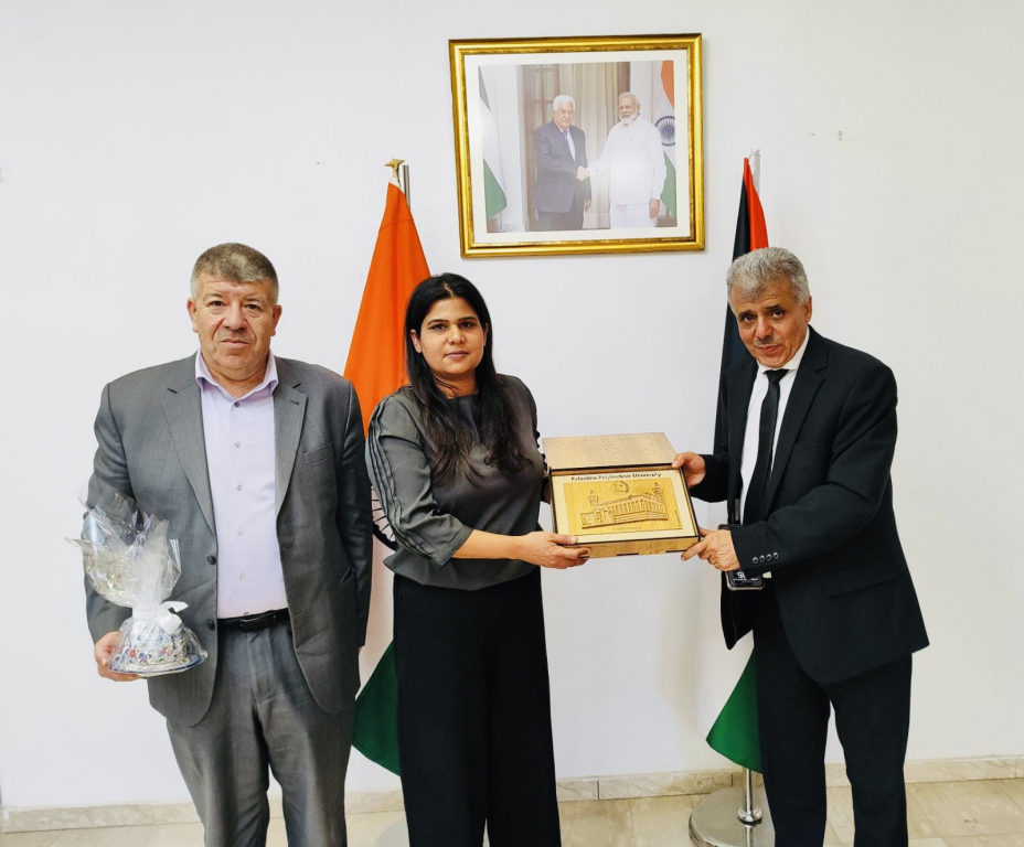 Palestine Polytechnic University (PPU) - وفد من جامعة بوليتكنك فلسطين يزور الممثلية الهندية في دولة فلسطين Palestine Polytechnic University (PPU) - وفد من جامعة بوليتكنك فلسطين يزور الممثلية الهندية في دولة فلسطين