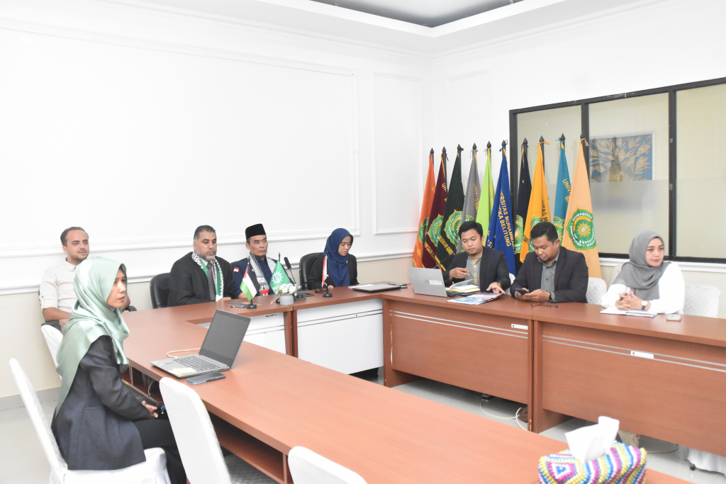 Palestine Polytechnic University (PPU) - جامعة بوليتكنك فلسطين توقع اتفاقية تعاون وعمل مشترك مع الجامعة المحمدية بانجكي بيليتونج في اندونيسي