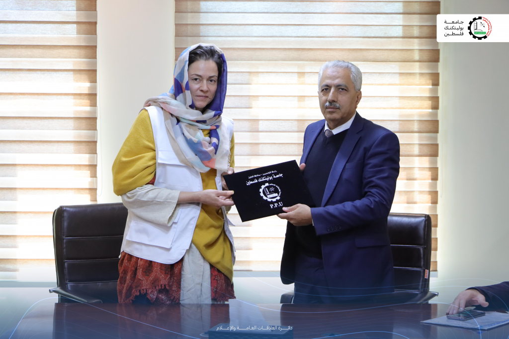 Palestine Polytechnic University (PPU) - جامعة بوليتكنك فلسطين ومنظمة أطباء بلا حدود توقّعان مذكرة تفاهم لتعزيز التدريب في مجالات علم النفس والصحة النفسية Palestine Polytechnic University (PPU) - جامعة بوليتكنك فلسطين ومنظمة أطباء بلا حدود توقّعان مذكرة تفاهم لتعزيز التدريب في مجالات علم النفس والصحة النفسية