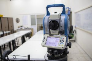 مختبرات دائرة الهندسة المدنية 2022