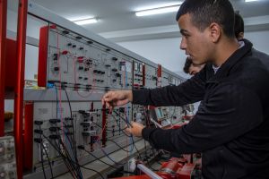 مختبرات دائرة الهندسة الكهربائية 2022
