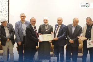 الطلبة المتفوقين على الفصل الدراسي الأول 2024/2025