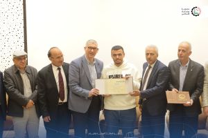 الطلبة المتفوقين على الفصل الدراسي الأول 2024/2025