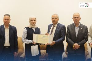الطلبة المتفوقين على الفصل الدراسي الأول 2024/2025
