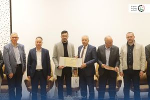الطلبة المتفوقين على الفصل الدراسي الأول 2024/2025