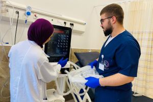 خلال التدريب السريري للطلبة في مستشفى الجمعية العربية للتأهيل