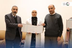 كلية التمريض تهنئ الطلبة الأوائل للفصل الدراسي الأول 2024/2025 .