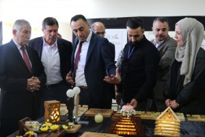 Palestine Polytechnic University (PPU) - كلية المهن التطبيقية في جامعة بوليتكنك فلسطين تفتتح معرض دوكرجي الأول
