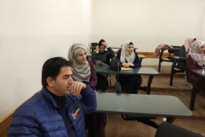 Palestine Polytechnic University (PPU) - اللجنة العلمية في كلية العلوم التطبيقية في جامعة بوليتكنك فلسطين تعقد محاضرة علمية بعنوان "الفنون والتطور المعرفي عبر التاريخ"