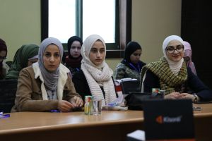 Palestine Polytechnic University (PPU) - طلبة مساق أساليب البحث العلمي لتخصص التغذية في جامعة بوليتكنك فلسطين ينظمون فعالية بعنوان  "صناع التغيير".