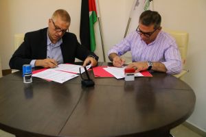 Palestine Polytechnic University (PPU) - جامعة بوليتكنك فلسطين توقّع اتفاقية تعاون مُشترك مع شركة الموزعون العرب "A.D.C" 