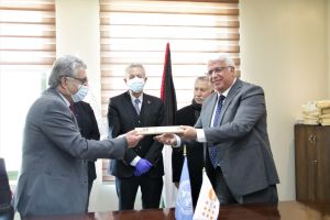 Palestine Polytechnic University (PPU) - جامعة بوليتكنك فلسطين وجمعية الإغاثة الطبية الفلسطينية توقعان اتفاقية تعاون مشترك