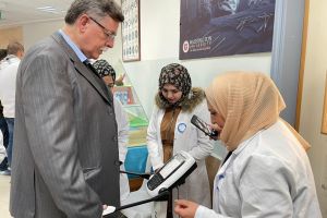 Palestine Polytechnic University (PPU) - كلية الطب وعلوم الصحة بجامعة بوليتكنك فلسطين تنظم فعّاليات "نوفمبر الأزرق" اليوم التوعوي الصحي لمرض السكري وسرطان القولون