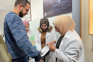 Palestine Polytechnic University (PPU) - كلية الطب وعلوم الصحة بجامعة بوليتكنك فلسطين تنظم فعّاليات "نوفمبر الأزرق" اليوم التوعوي الصحي لمرض السكري وسرطان القولون