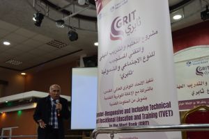 Palestine Polytechnic University (PPU) - مركز التميّز والتعليم المستمر والاتحاد اللوثري واللجنة الشعبية لمخيم الفوار ينظمان فعالية توعوية وإرشادية حول التعليم والتدريب المهني لطلبة المدارس