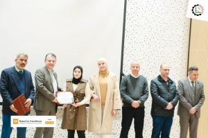 Palestine Polytechnic University (PPU) - عمادة شؤون الطلبة تنظم حفل لتكريم الطلبة المتفوقين لطلبة كلية المهن التطبيقة