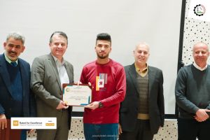 Palestine Polytechnic University (PPU) - عمادة شؤون الطلبة تنظم حفل لتكريم الطلبة المتفوقين لطلبة كلية المهن التطبيقة