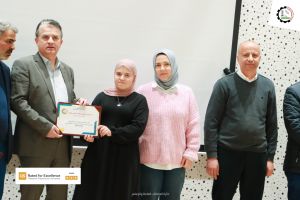 Palestine Polytechnic University (PPU) - عمادة شؤون الطلبة تنظم حفل لتكريم الطلبة المتفوقين لطلبة كلية المهن التطبيقة