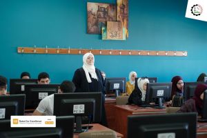 Palestine Polytechnic University (PPU) - إدارة جامعة بوليتكنك فلسطين تقوم بجولة تفقدية لقاعات الامتحانات النهائية للفصل الدراسي الثاني 2023/2022