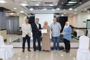 Palestine Polytechnic University (PPU) - كلية الدراسات الثنائية في جامعة لوليتكنك فلسطين تنهي دورة تدريب مدربين في المهارات الحياتية