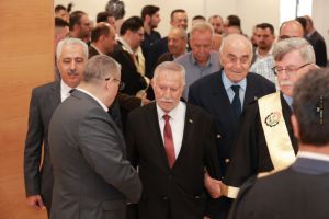 Palestine Polytechnic University (PPU) - تخرج الفوج الأول لطلبة دكتور في الطب البشري