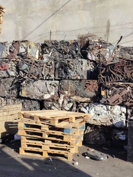 جامعة بوليتكنك فلسطين توظف خبراتها لخدمة الصناعة وتعزيز السلامة المهنية والبيئية