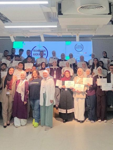 Palestine Polytechnic University (PPU) - جامعة بوليتكنك فلسطين تحصد جائزتين مميزتين في Microsoft TechBridge Amman Hackathon 2026