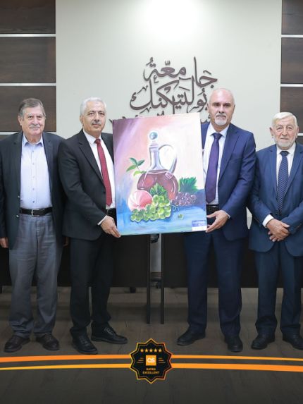 Palestine Polytechnic University (PPU) - جامعة بوليتكنك فلسطين ووزارة الزراعة تبحثان تعزيز التعاون في البحث العلمي والتكنولوجيا الحيوية لدعم الابتكار وتطوير القطاع الزراعي وتحقيق التنمية الزراعية المستدامة