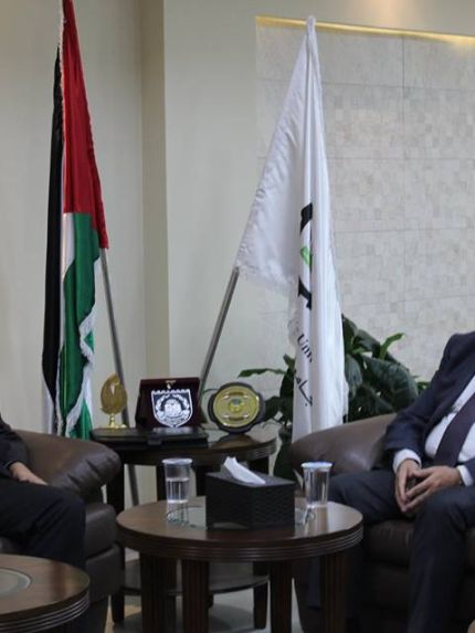 Palestine Polytechnic University (PPU) - جامعة بوليتكنك فلسطين تبحث آفاق تعزيز التعاون المشترك والقائم مع لجنة إعمار الخليل