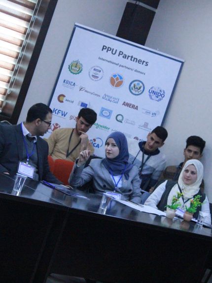 Palestine Polytechnic University (PPU) - دائرة الهندسة المدنية والمعمارية تعقد ورشة عمل حول الخطة الأكاديمية  الجديدة لتخصص الهندسة المعمارية