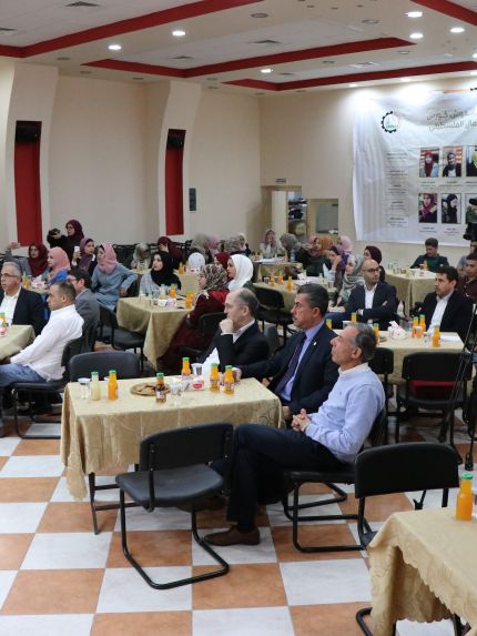 Palestine Polytechnic University (PPU) - جامعة البوليتكنك وملتقى رجال الأعمال الفلسطيني ينظمان احتفالاً بمناسبة انتهاء سنة العمل للدفعة الأولى من برنامج الريادة والإبتكار / الساندويتش كورس