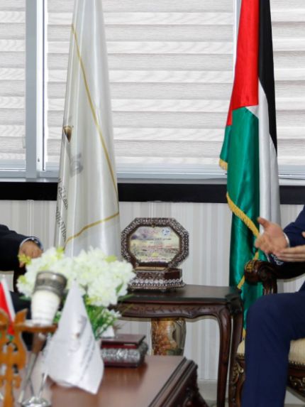 Palestine Polytechnic University (PPU) - الوزير عساف يوقّع اتفاقية تعاون مع جامعة بوليتكنك فلسطين