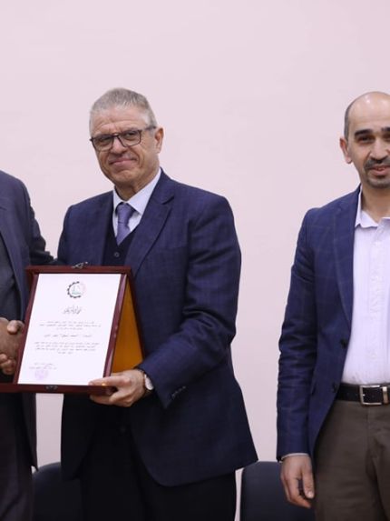 Palestine Polytechnic University (PPU) - نقابة الكهربائيين الفلسطينيين في الخليل وجامعة بوليتكنك فلسطين يحتفلان بتخريج كوكبة من خريجي دوراتها