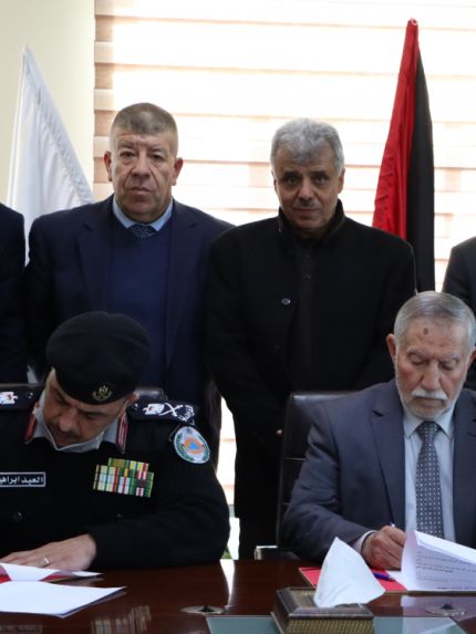 Palestine Polytechnic University (PPU) - جامعة بوليتكنك فلسطين والدفاع المدني يوقعّان اتفاقية تعاون مُشترك