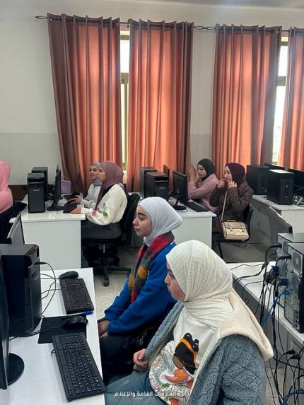 Palestine Polytechnic University (PPU) - جامعة بوليتكنك فلسطين ومديرية التربية والتعليم وسط الخليل تُطلق المخيم الشتوي في الذكاء الاصطناعي لخدمة الإنسانية 