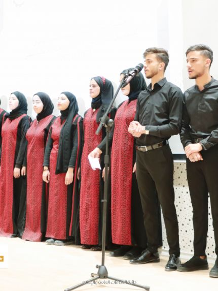 Palestine Polytechnic University (PPU) - عمادة شؤون الطلبة تنظم حفل لتكريم الطلبة المتفوقين لطلبة كلية المهن التطبيقة 