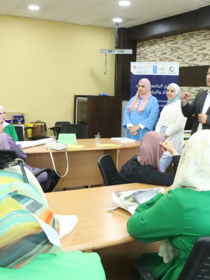Palestine Polytechnic University (PPU) - جامعة بوليتكنك فلسطين تباشر تدريبات التفكير التصميمي ضمن برنامج الجامعات تقود الإبتكار والريادة UNI-Led