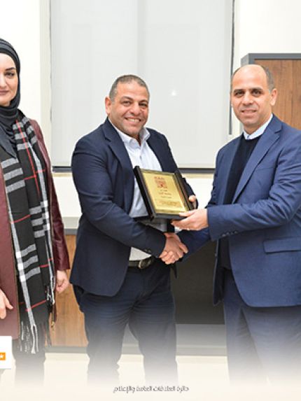 Palestine Polytechnic University (PPU) - وفد من جامعة بوليتكنك فلسطين يزور كلية طب الأسنان في جامعة البترا ويبحث مجالات التعاون