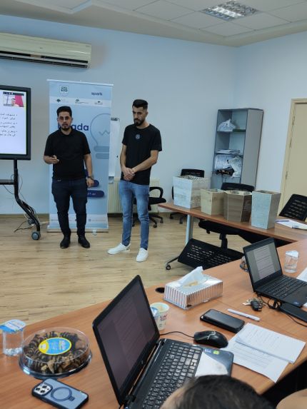 Palestine Polytechnic University (PPU) - مشروع ريادة ينفذ عروضاً لإحتضان مشاريع ريادية في جامعة بوليتكنك فلسطين