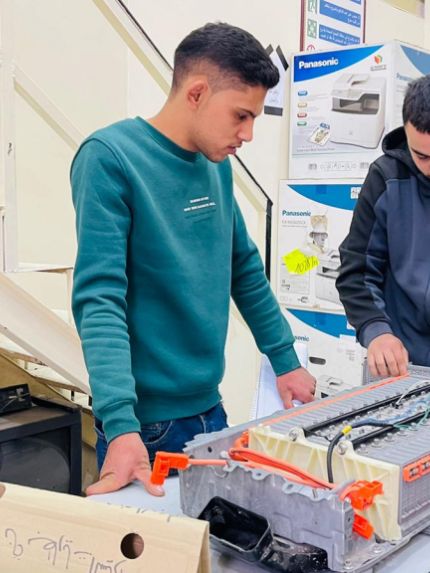 Palestine Polytechnic University (PPU) - جامعة بوليتكنك فلسطين تستضيف وفد شركة PalEV
