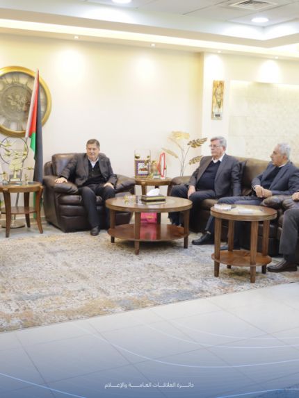 Palestine Polytechnic University (PPU) - جامعة بوليتكنك فلسطين تضع اللمسات الأخيرة على اتفاقية لإنشاء مختبر الفحوصات البيطرية المتخصصة بالتعاون مع جمعية الأطباء البيطريين