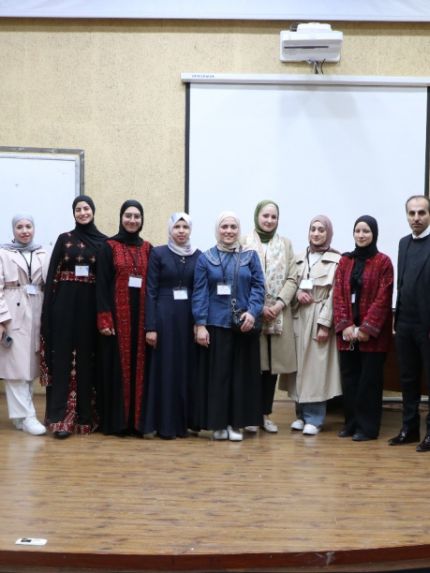 Palestine Polytechnic University (PPU) - كلية العلوم الإنسانية والتربوية تنظم ندوة حوارية بعنوان “الثقافة الفلسطينية في ظل الإبادة”
