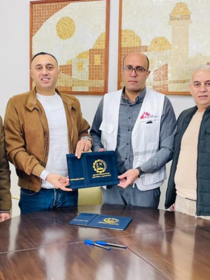 Palestine Polytechnic University (PPU) - جامعة بوليتكنك فلسطين توقّع اتفاقية تعاون مع منظمة أطباء بلا حدود/ اسبانيا في مجال فحوصات جودة المياه